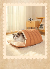 Designed for calm, alert rest. Light Rest Cat Sleeping Bag