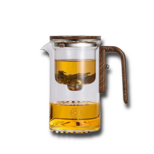 Elegant glass tea infuser designed for loose tea brewing, enhancing tea drinking experience