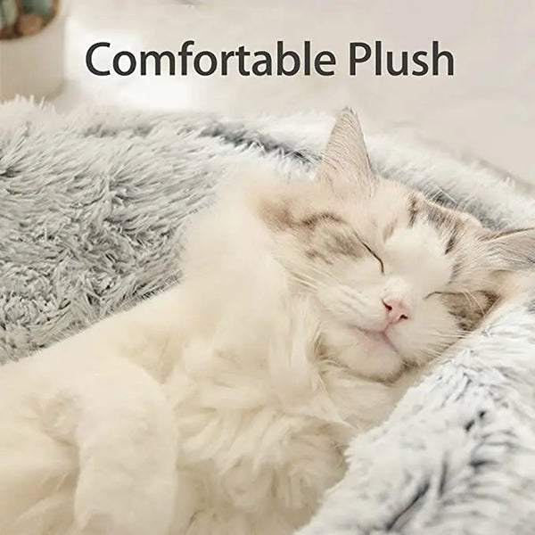 Deep Sleep – Enclosed Plush Cat Bed for Secure, Full Rest